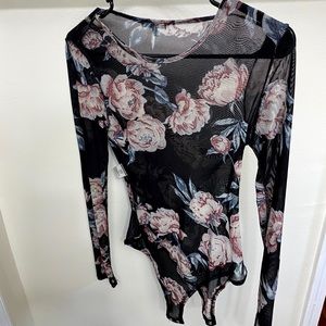 Mesh body suit with flower details